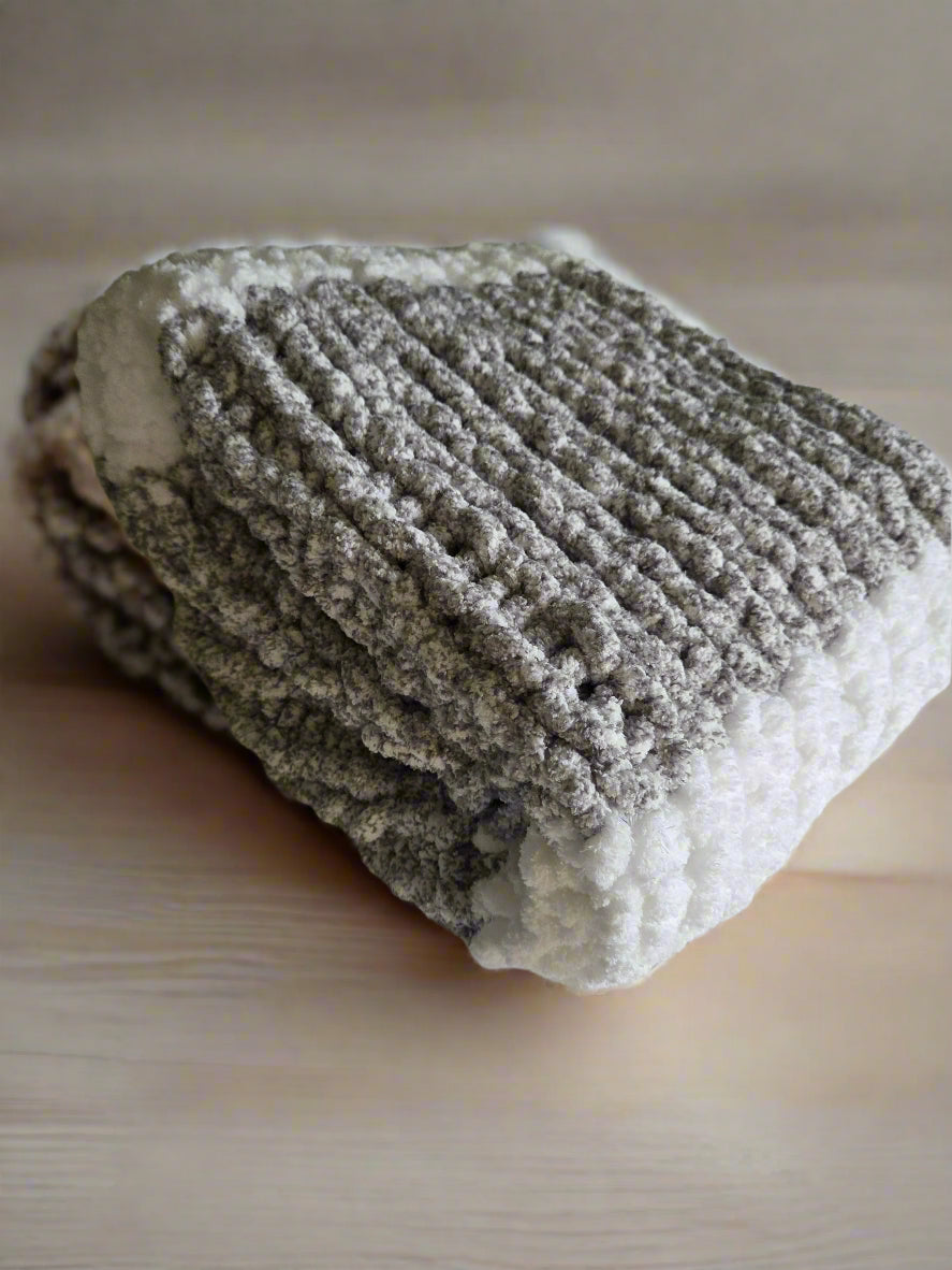 Chunky Knit Blanket - Baby