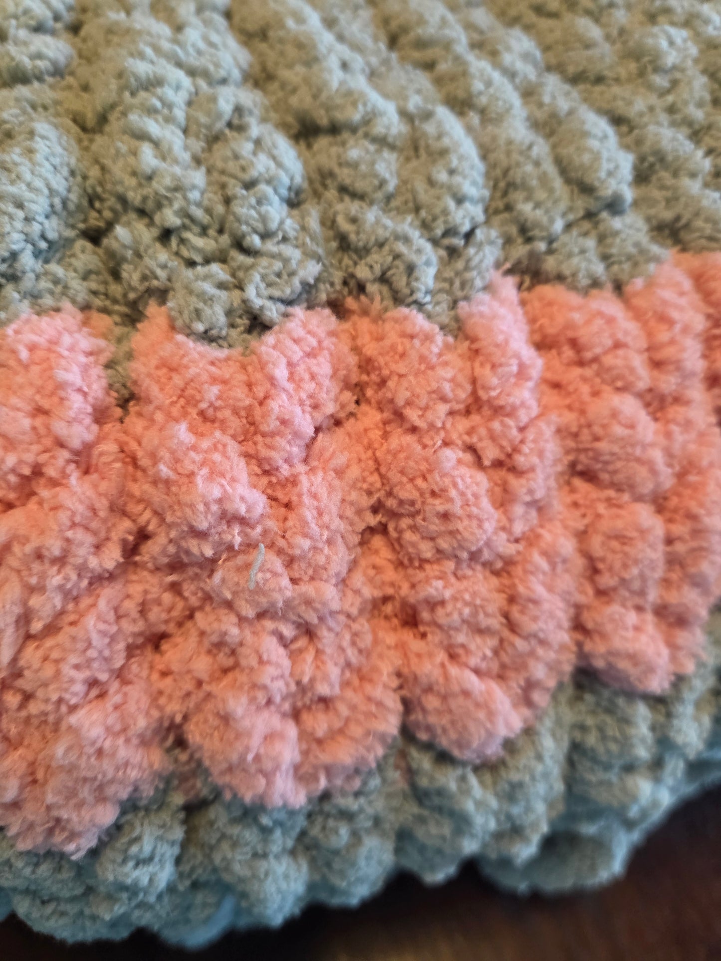 Chunky Knit Blanket - Standard Striped